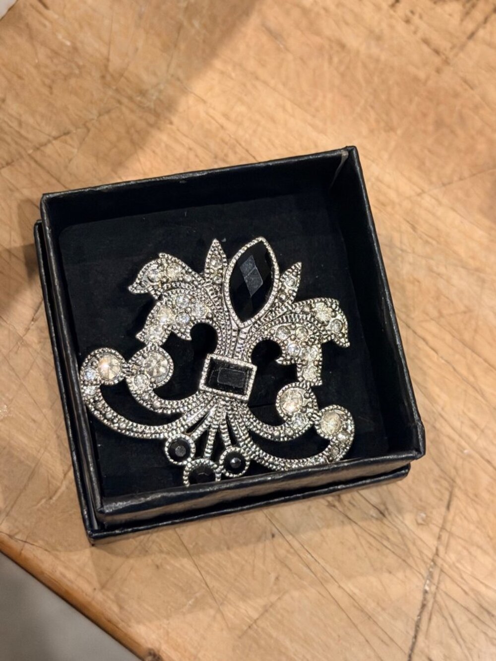 Vintage Silver Fleur-De-Lis Rhinestone Brooch With Black & Clear Stones 2 Inches